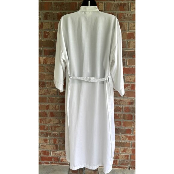 Vintage Intimo Amore Satin White Robe - Picture 3 of 9